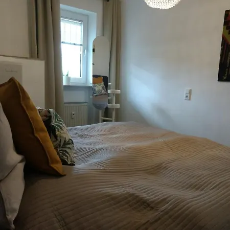 Strietpartment - 2 Schlafzimmer, viel Raum und Ruhe Aschaffenburg Exterior foto
